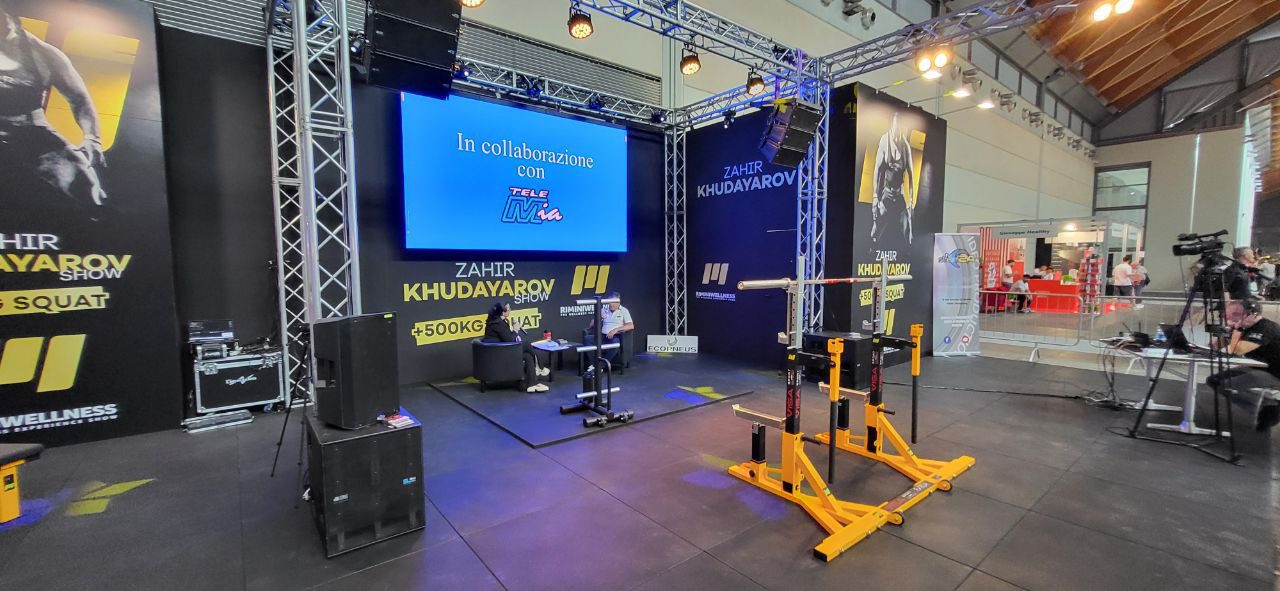 Zahir Khudayarov’s Booth at RiminiWellness 2024 Featuring ECO-GYM TOP Flooring