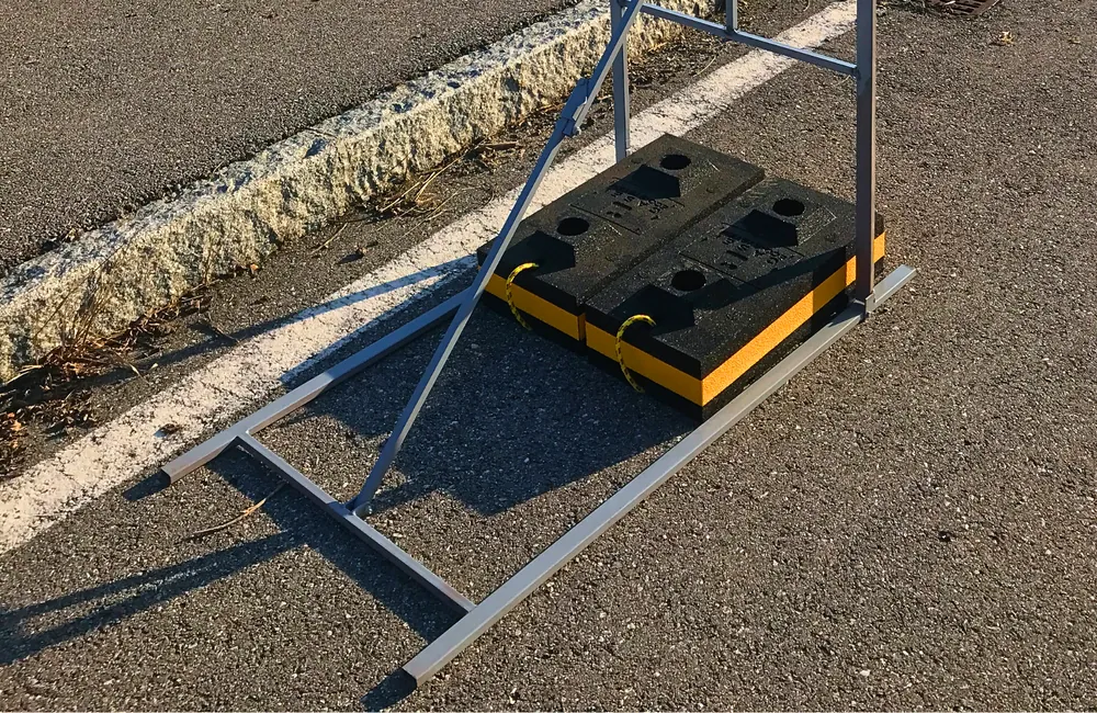 ECO-BALLAST base di supporto per cartelli stradali ECO-ROAD SAFETY