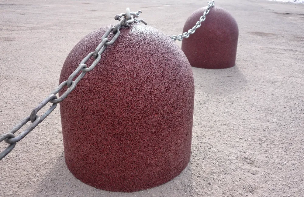 Dissuasori in gomma riciclata per delimitazione e sicurezza stradale