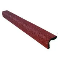 Profilo rosso ECO-SAFE CORNER isolato su fondo bianco