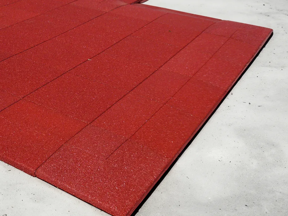ECO-SOFT RAMP 4 Close-Corner Detail: ECO-SOFT RAMP